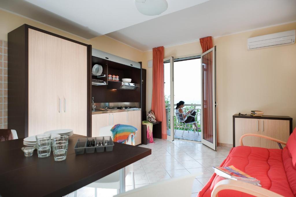 Casa Vacanze Samira Fondachello  Rom bilde