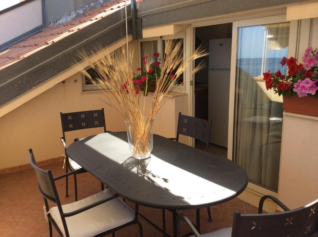 Casa Vacanze Samira Fondachello  Rom bilde